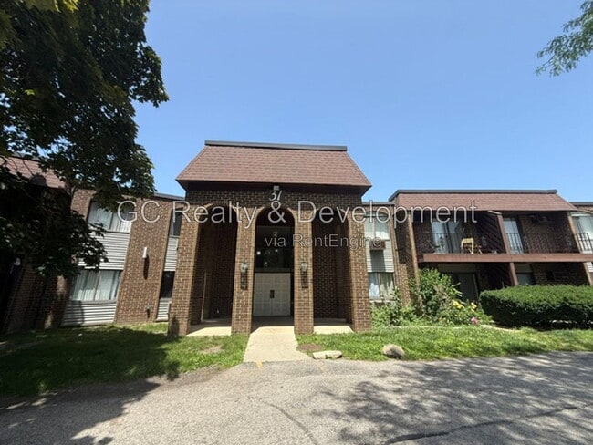 Building Photo - 31 Washington Blvd Unit 108 108