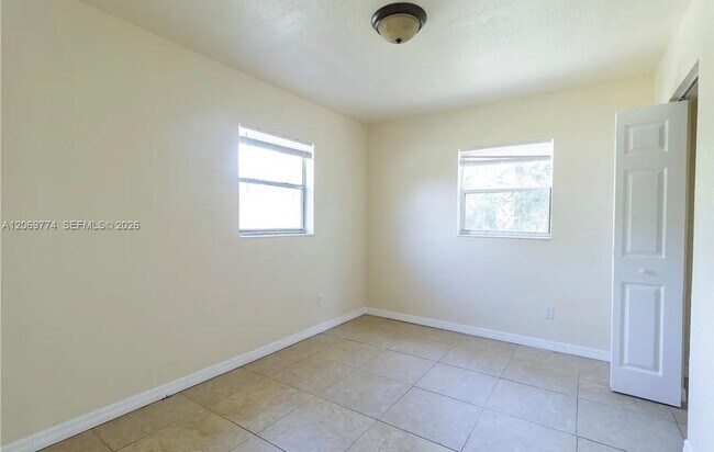 708 N 14th St Unit B
