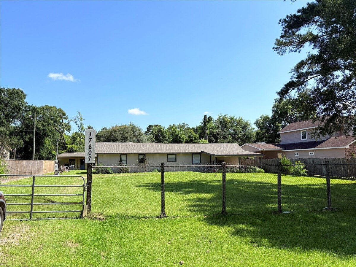 Photo - 17807 Dean Ct
