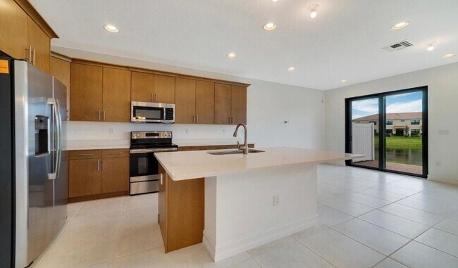 Building Photo - 9952 Brickhill Dr Rental