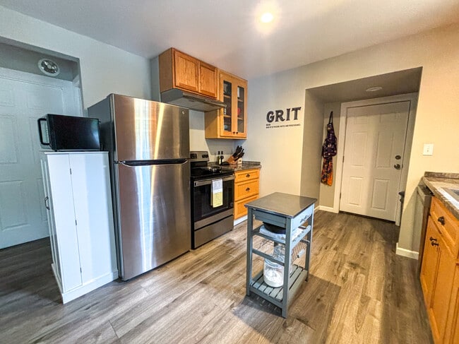 Estufa de cocina - 15010 26th Ave NE