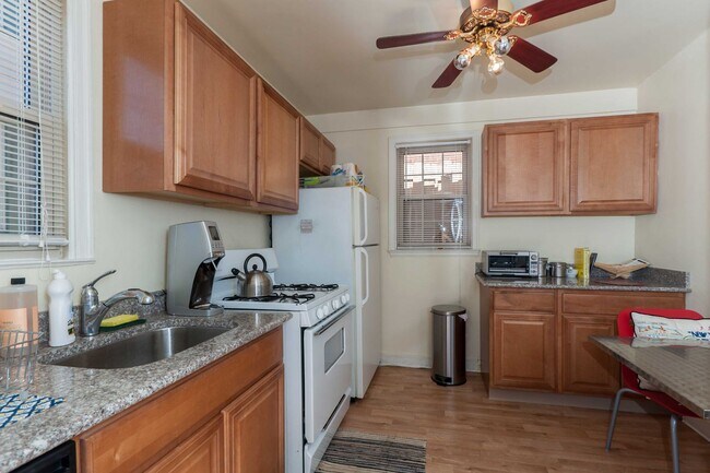 Photo - 620 Bellefonte St Unit 1