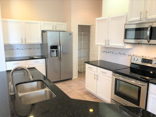 Photo - 4200 Tennyson Way