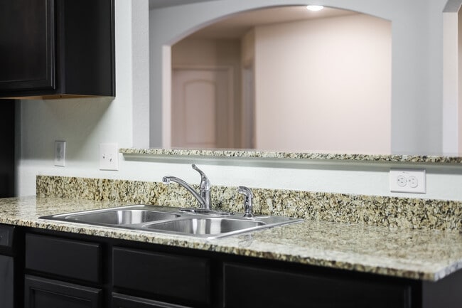 Photo - 113 Independence Ave