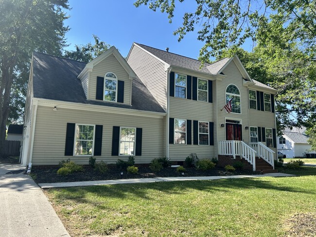Photo - 800 Stardale Cir