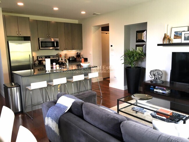 Photo - 557 Columbus Ave Unidad 403