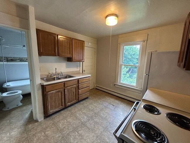 Photo - 1436-1438 W 15th St. Unidad 1436 1/2