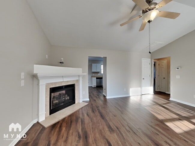 Photo - 466 Barewood Dr