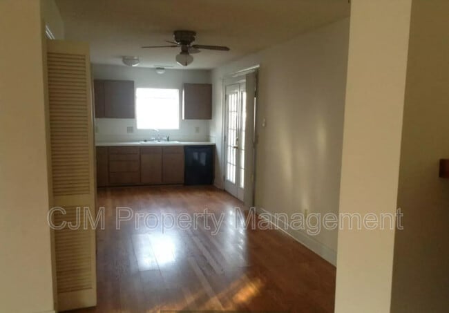 Photo - 116 Etling Ave