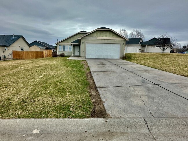 Photo - New on the market!