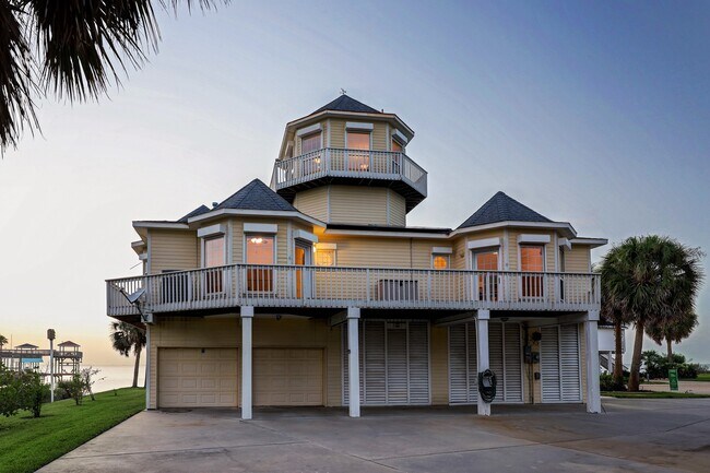 Photo - 22621 Bay Point Dr