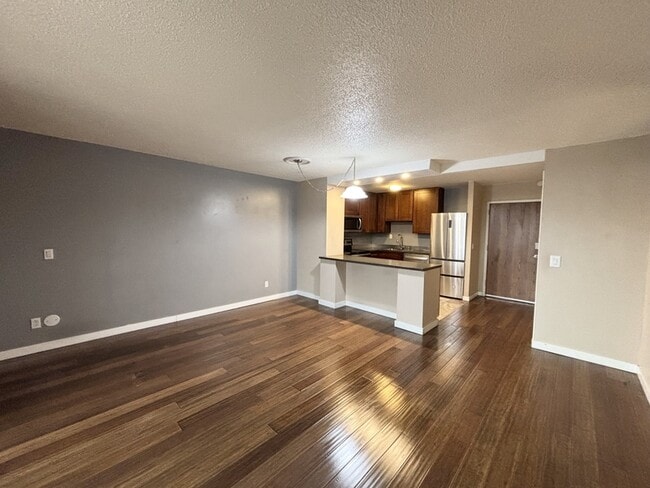 Building Photo - 710 E 200 S Unit 4B Rental