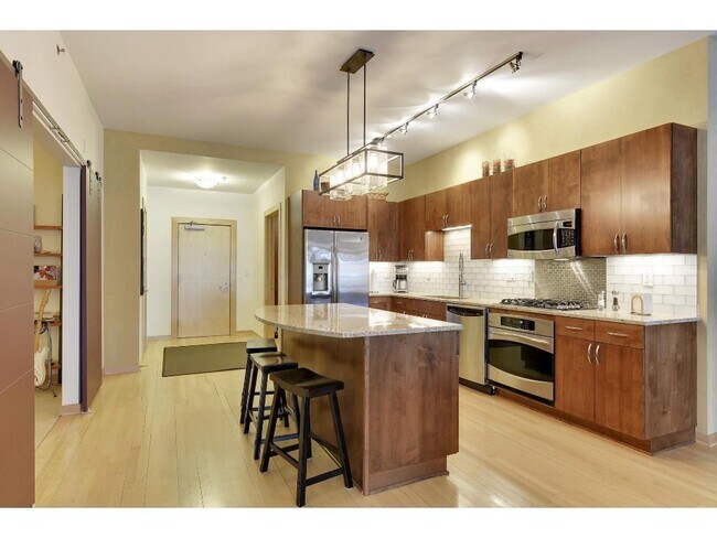 Photo - 401 N 2nd St Unit 310