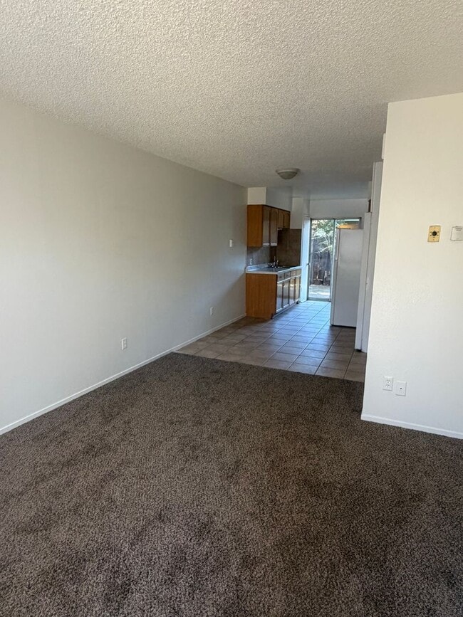 Photo - 2011 Parker Pl Unit Parker Place - 2011