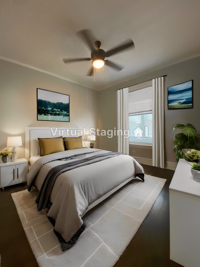 1222 W Rosemont - 4 bedroom - The Rosemont
