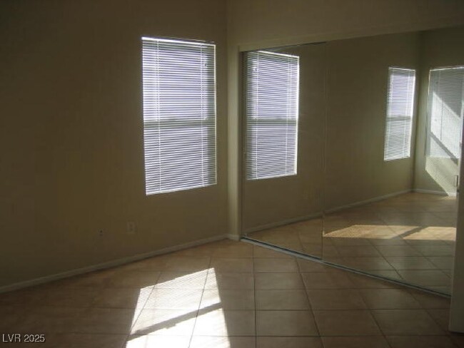 Photo - 6142 Highland Gardens Dr