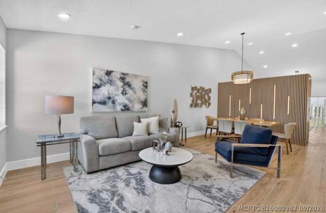 11213 Jasmine Hill Cir