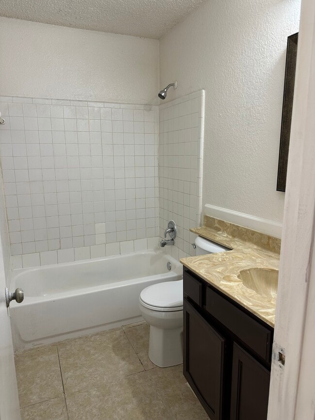 Photo - 1513 Lavendale Ln