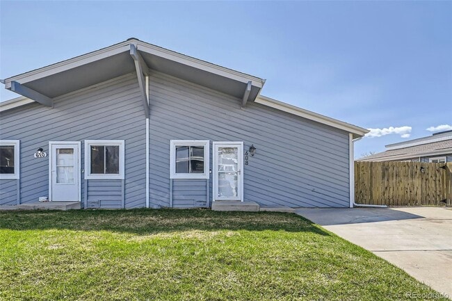 Photo - 608 Pheasant View Dr Townhome
