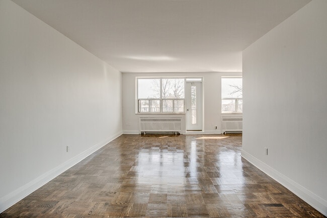 1-Bed - Living Room