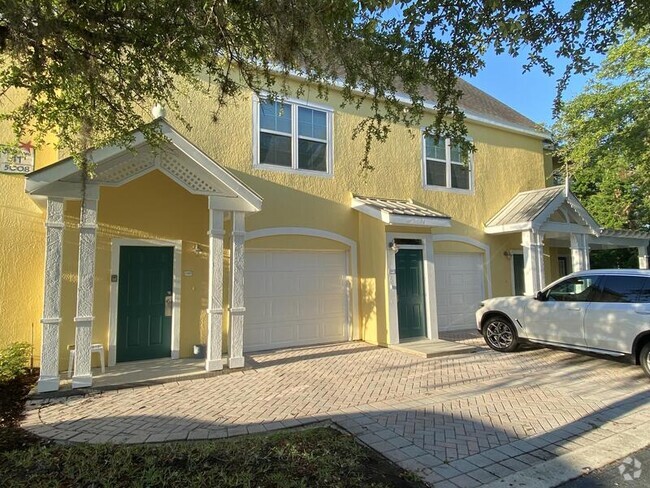 Building Photo - 5008 Mangrove Alley Unit 204 Rental