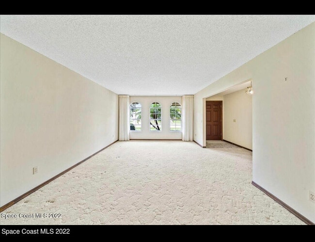 Photo - 755 Verbenia Dr