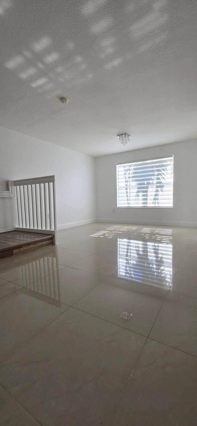 Photo - 12881 SW 30th St