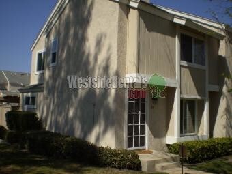 Photo - 21 Hollowglen