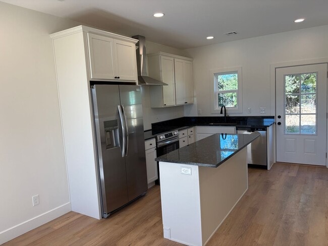 Photo - New Build- 3 bedroom, 2.5 bathroom home fo...