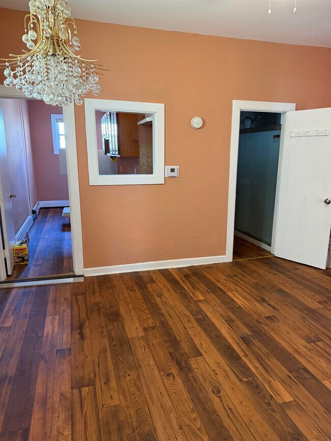 Photo - 170 Boyd Ave