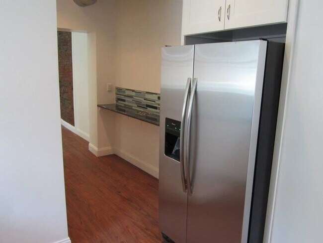 Photo - 159 S 18th St Unit 2