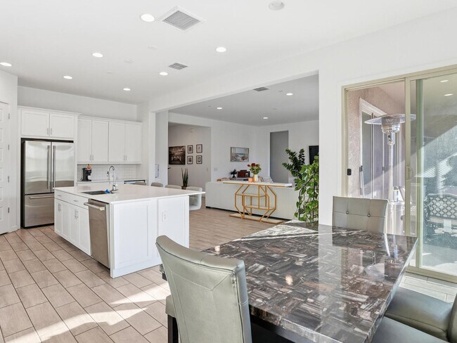 Photo - 4221 W Carmen St