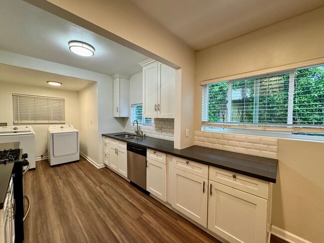 Photo - 15105 Nurmi St Apartamento Unidad 15105 A Nurmi St