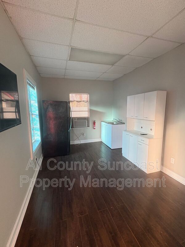 Photo - 480 S Jefferson St Unit #5