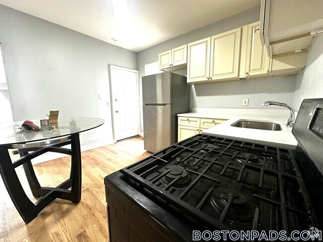 Building Photo - 12 Navillus Terrace Rental