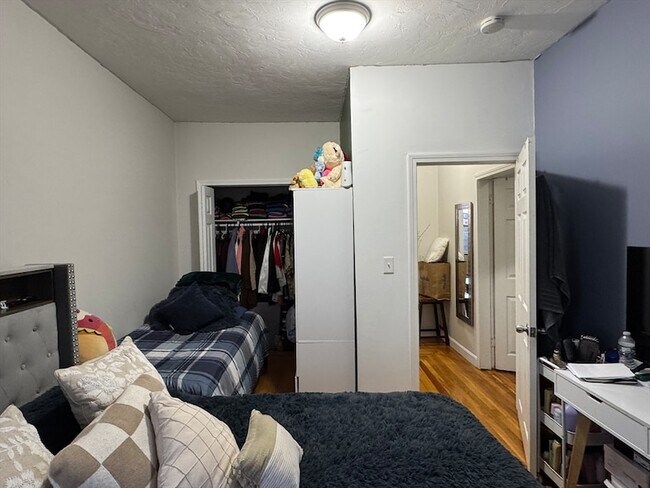 Photo - 139 London St Unit 3