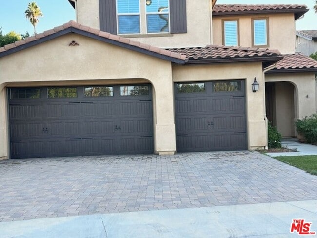 Photo - 17032 Cantlay St