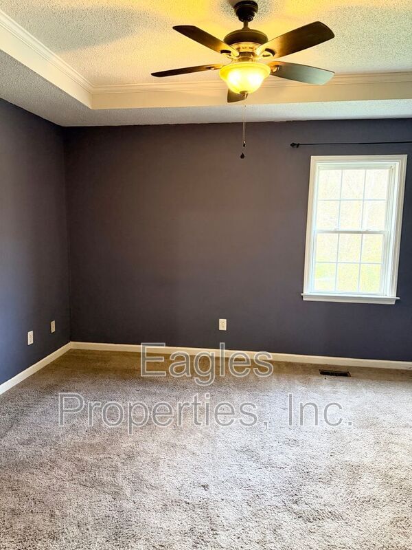 Photo - 306 Marlin Ln