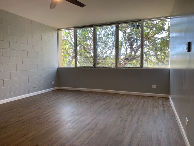 Photo - 2Bed/1.5Bth Remodeled fresh clean..like new move in ready now!