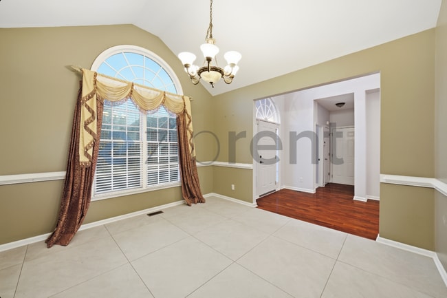 Photo - 2505 Madison Commons