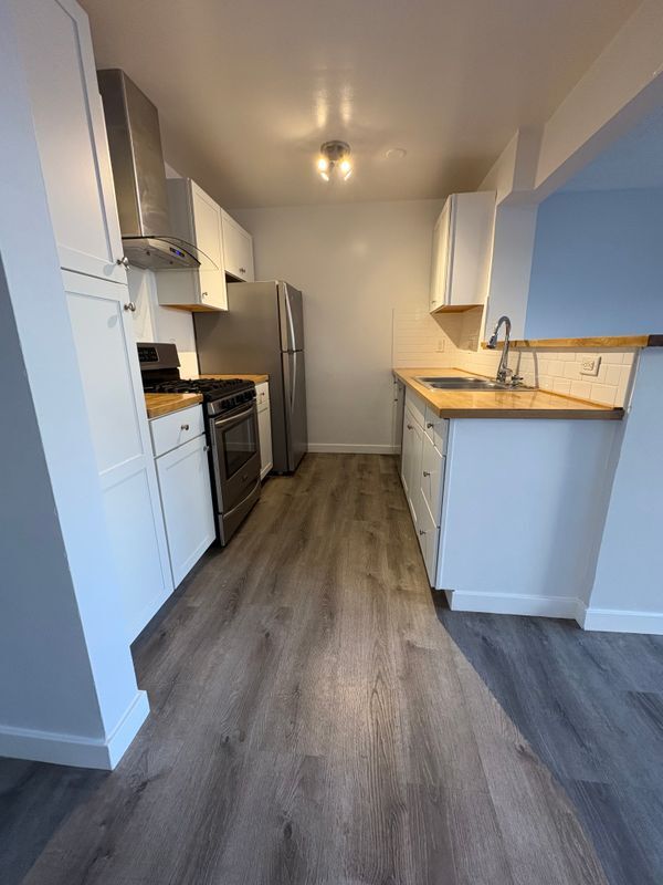 Photo - 24311 Santa Clara Ave