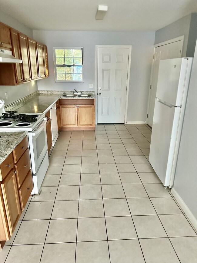 Photo - Multi-Family Property