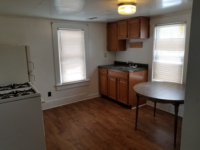 Photo - 493 W Pennsylvania Ave Unidad 3