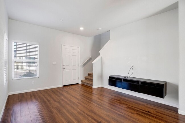 Photo - 8154 Laurel Willow Ln