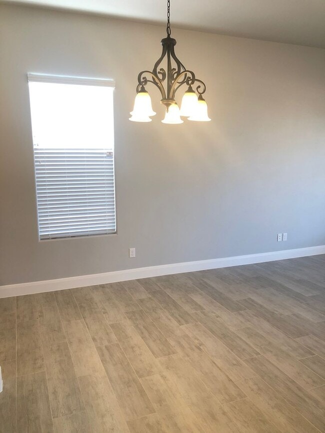 Photo - 2557 W 245 N