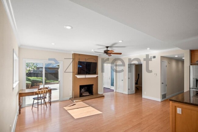 Photo - 16498 LG Almaden Road