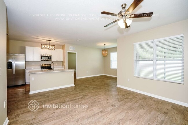 Photo - 532 White Coral Ln