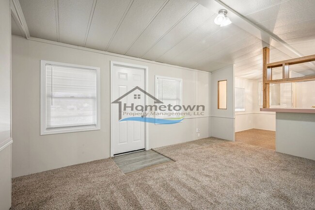 Photo - Very Nice 2 Bed 2 Bath Single Wide Mobile ...