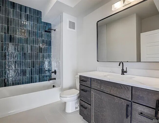 Photo - 1208 Quitman St Unidad 404