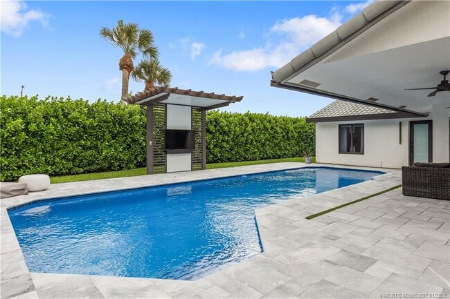 Photo - 5143 Deerhurst Crescent Cir